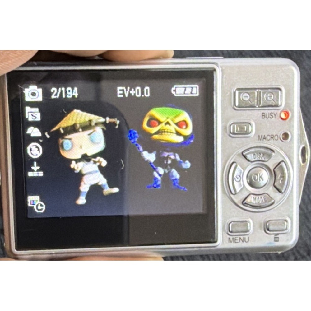 Philips 5MP Digital Camera 4x Zoom 2.4" LCD Compact Point & Shoot‎ – Tested